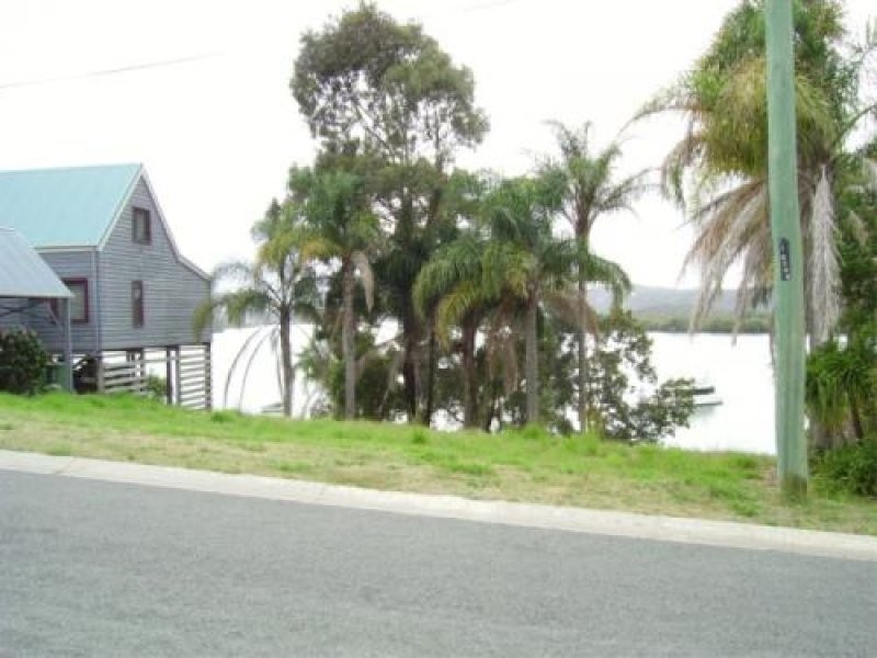 6 Schooner Street, Russell Island QLD 4184