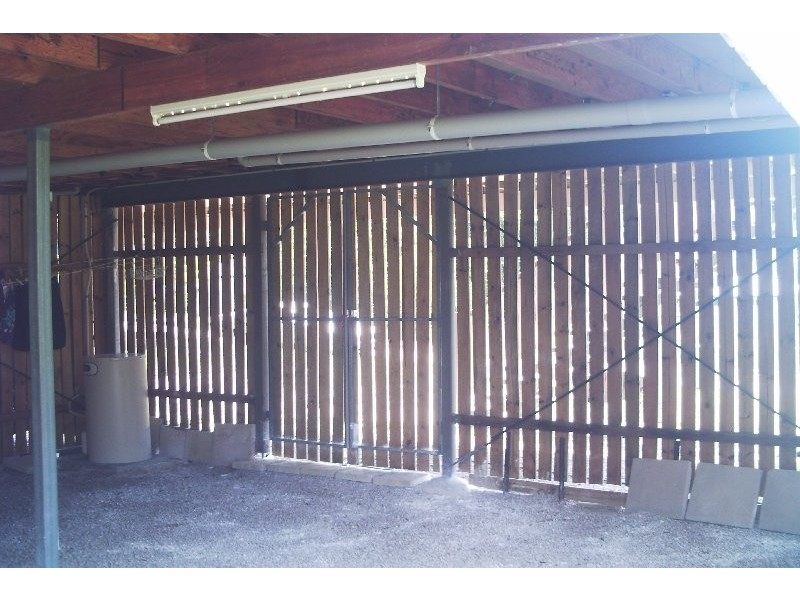 7 Koonwarra Pde, Macleay Island QLD 4184