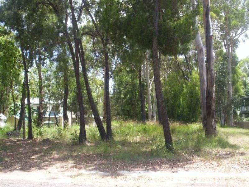 19 Kalara Street, Macleay Island QLD 4184