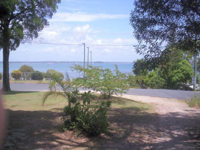 19 Kalara Street, Macleay Island QLD 4184