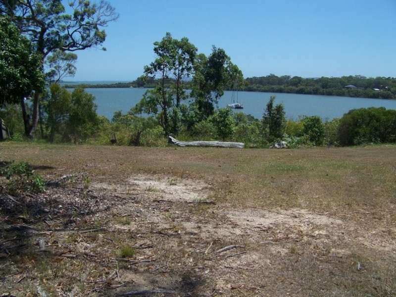 42 Timothy Street, Macleay Island QLD 4184