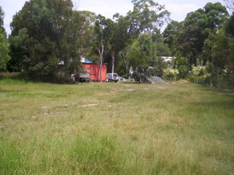 30 Mango Street, Macleay Island QLD 4184