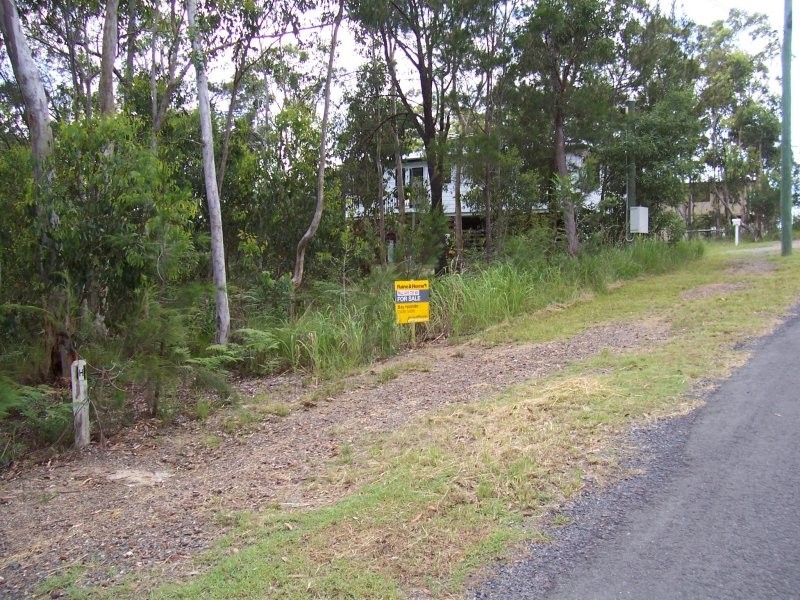 13 Oomool Street, Macleay Island QLD 4184