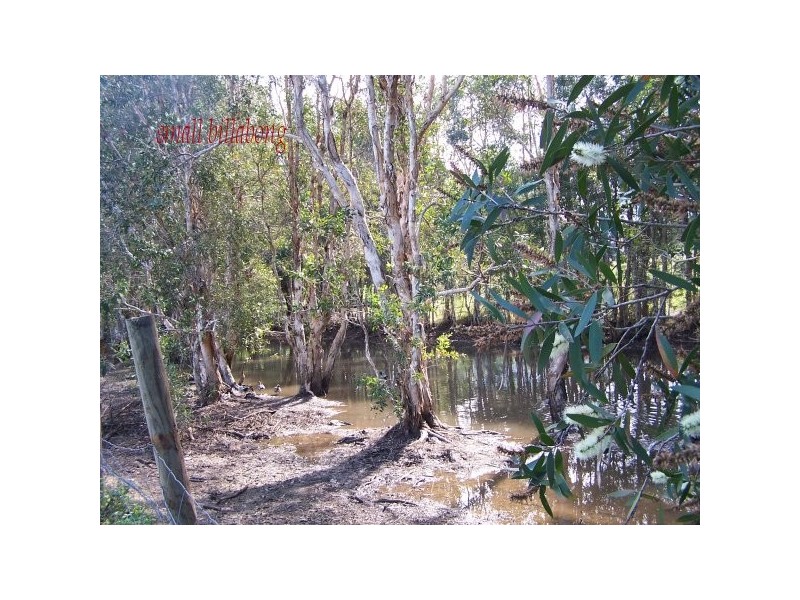 136 High Central Road, Macleay Island QLD 4184
