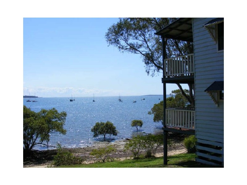 26 KIM CRESCENT, Macleay Island QLD 4184
