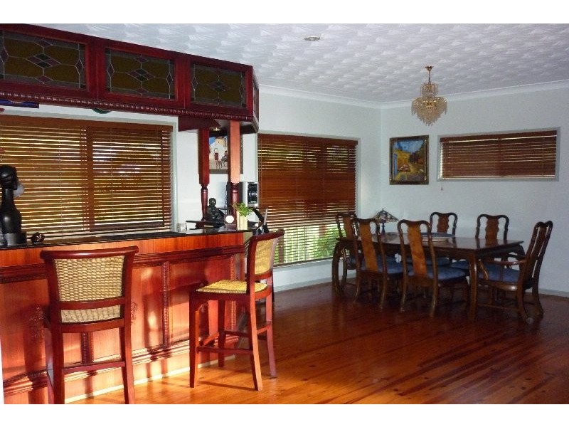 73 Beelong St, Macleay Island QLD 4184