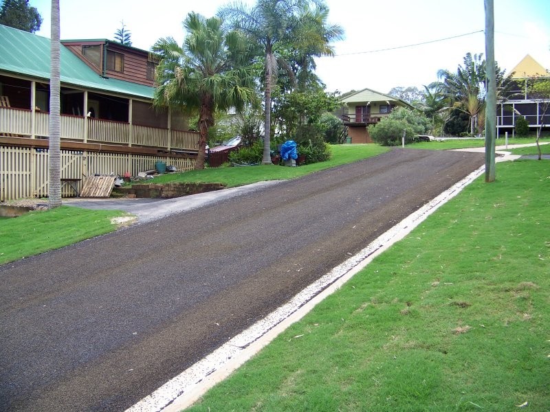 32 Melaleuca Street, Lamb Island QLD 4184