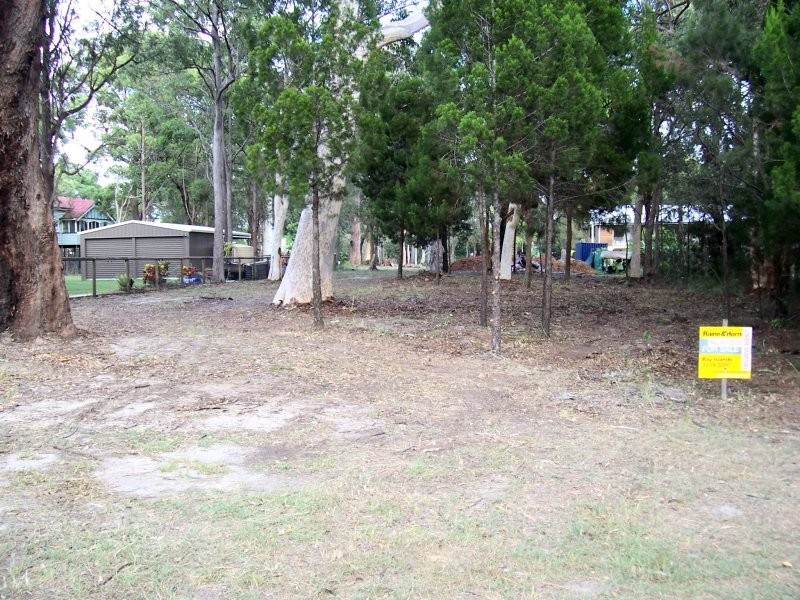 17 NATONE ST, Macleay Island QLD 4184