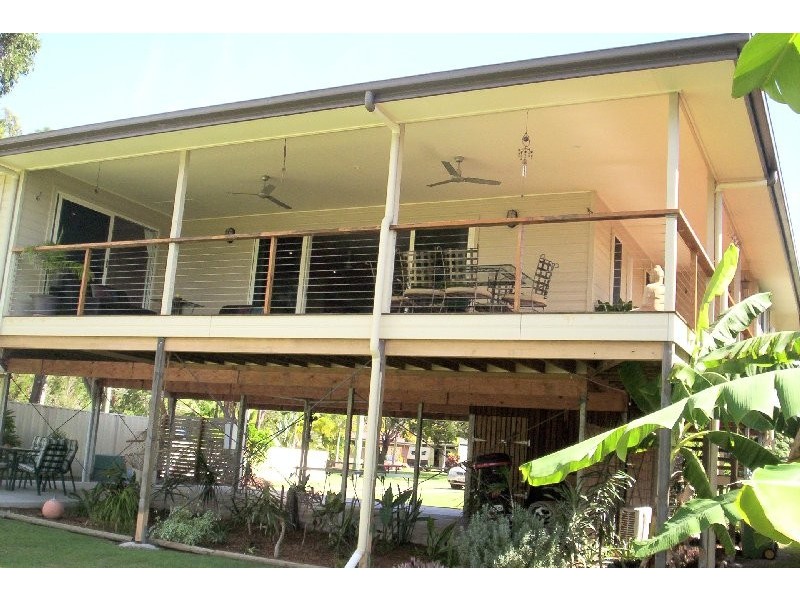 40 Mango Cresent, Macleay Island QLD 4184