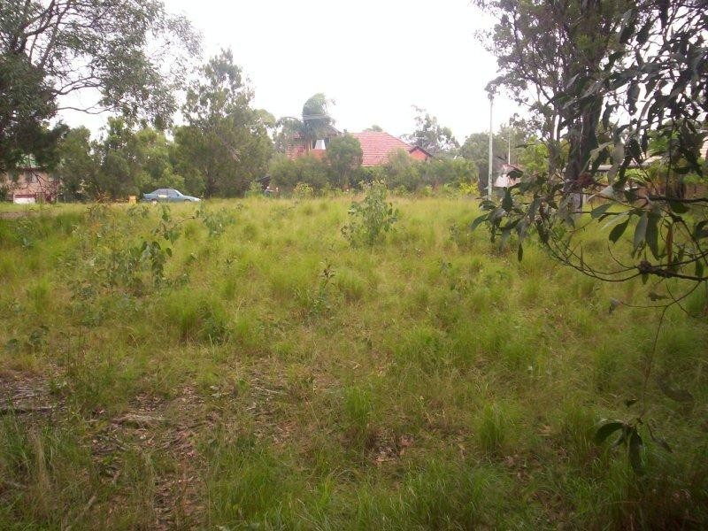 12 Alistair Court, Macleay Island QLD 4184