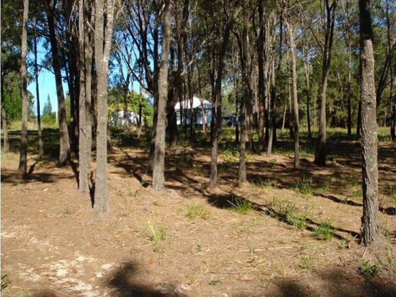 30 Florence Street, Macleay Island QLD 4184