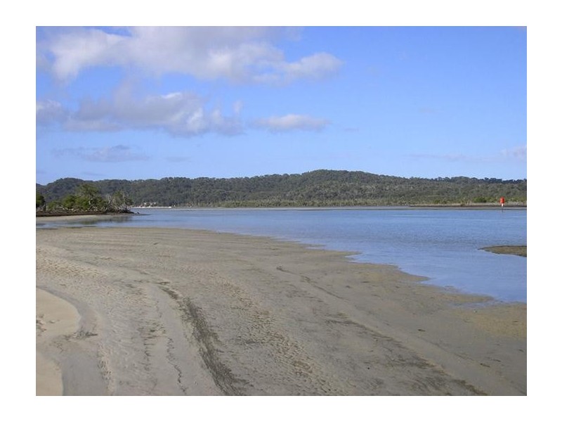 30 Florence Street, Macleay Island QLD 4184