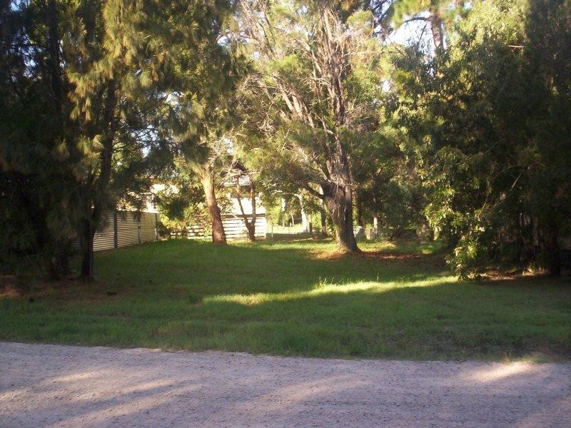 10 Ibis Street, Macleay Island QLD 4184