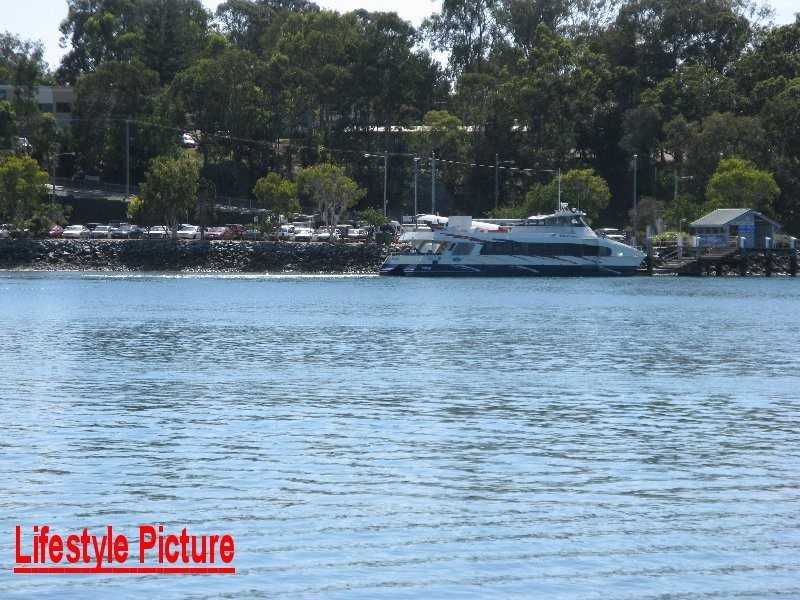 212 Kate Street, Macleay Island QLD 4184