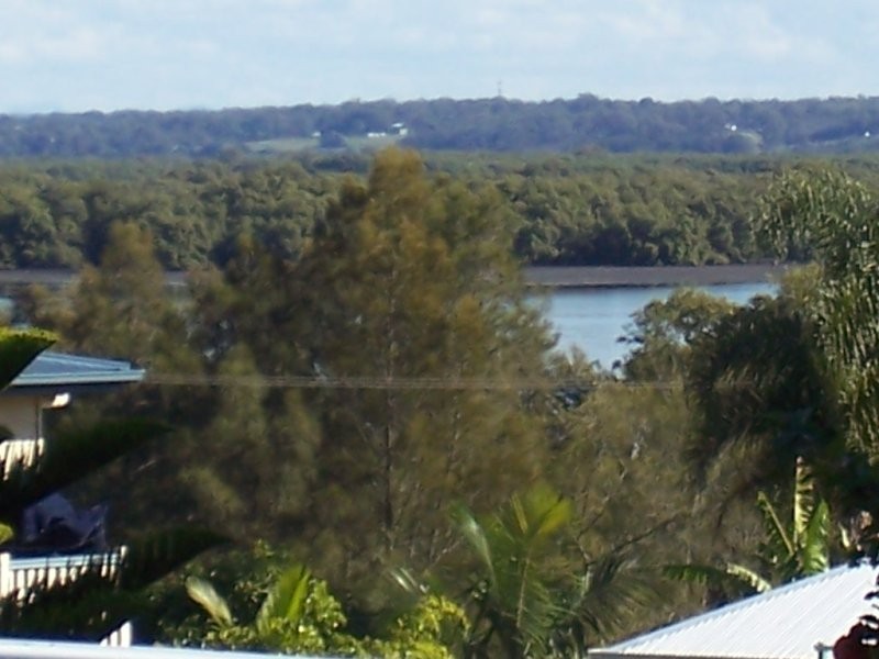 13 EASTBOURNE TCE, Macleay Island QLD 4184