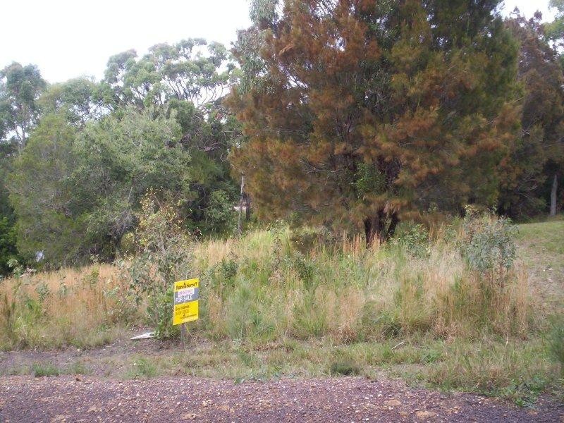 14 Glen Street, Macleay Island QLD 4184