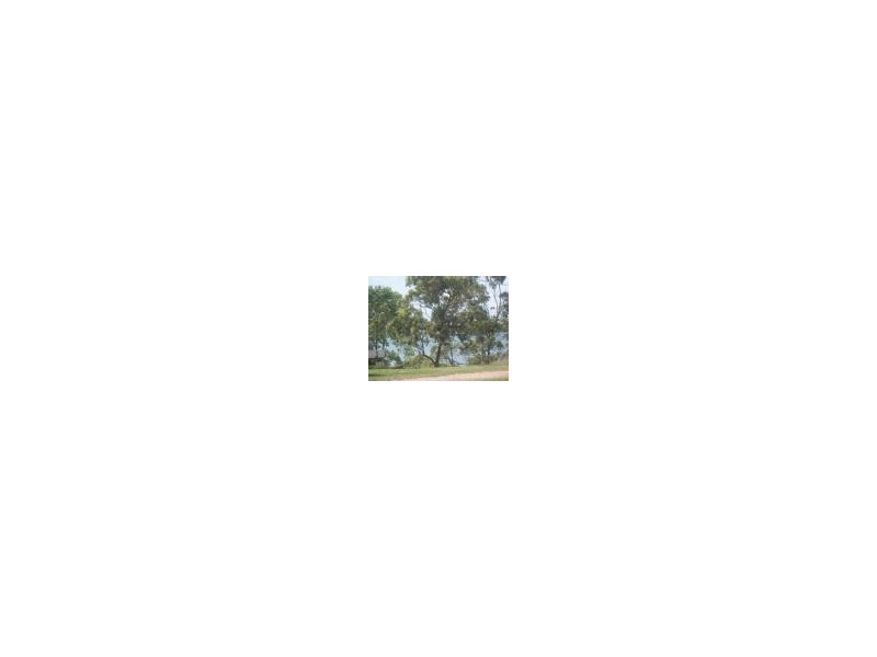 19 Coorong Street, Macleay Island QLD 4184