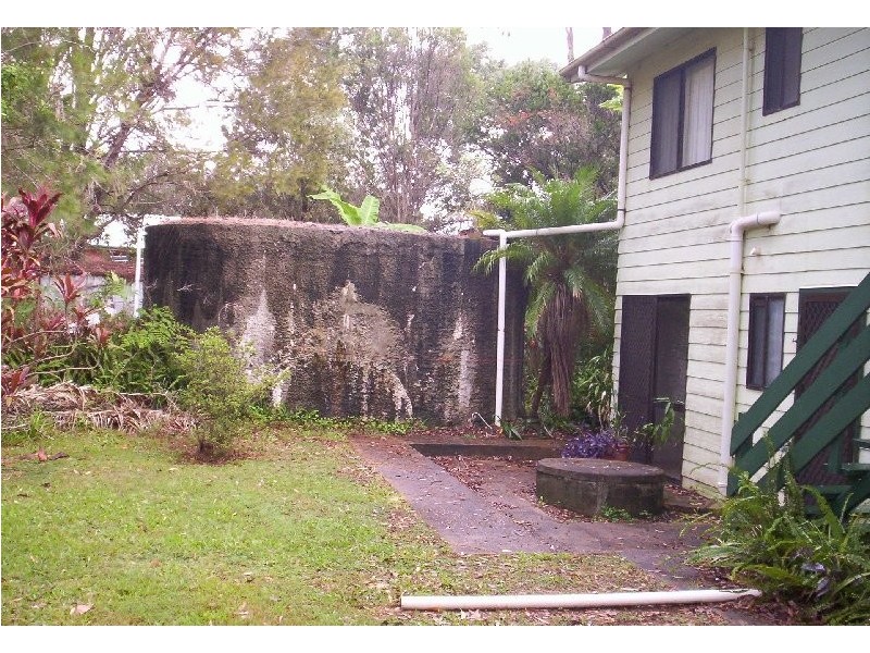 4 DOUBLE BAY STREET, Macleay Island QLD 4184