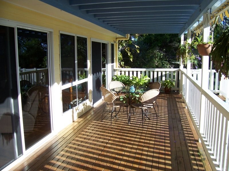 27 Cliff Terrace, Macleay Island QLD 4184