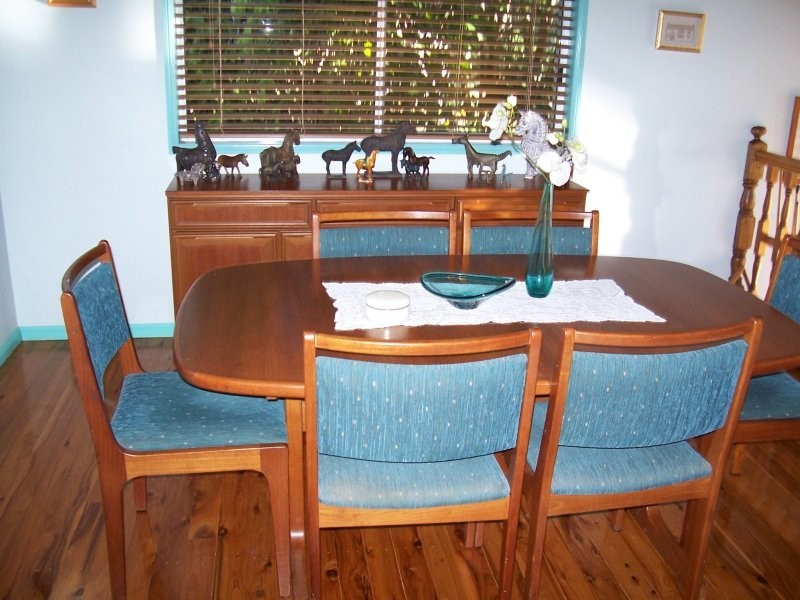 27 Cliff Terrace, Macleay Island QLD 4184