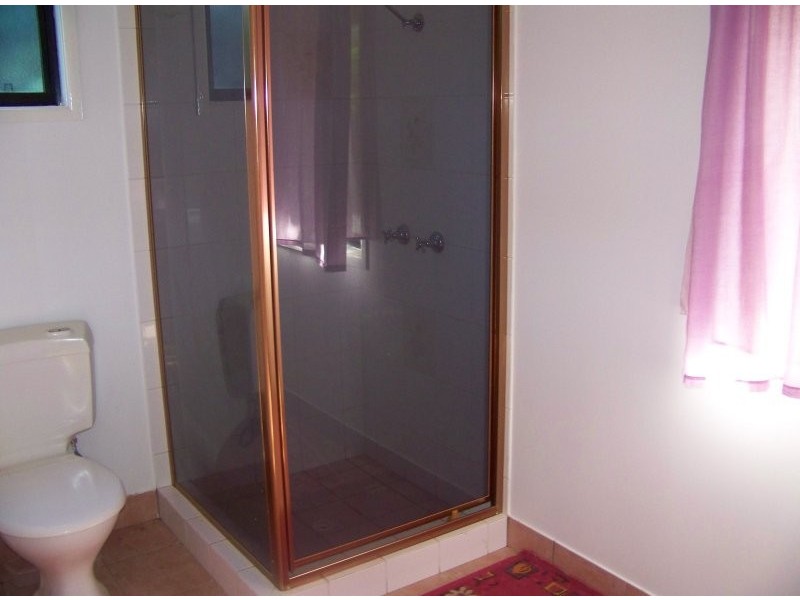 14 MELALUECA dr, Lamb Island QLD 4184