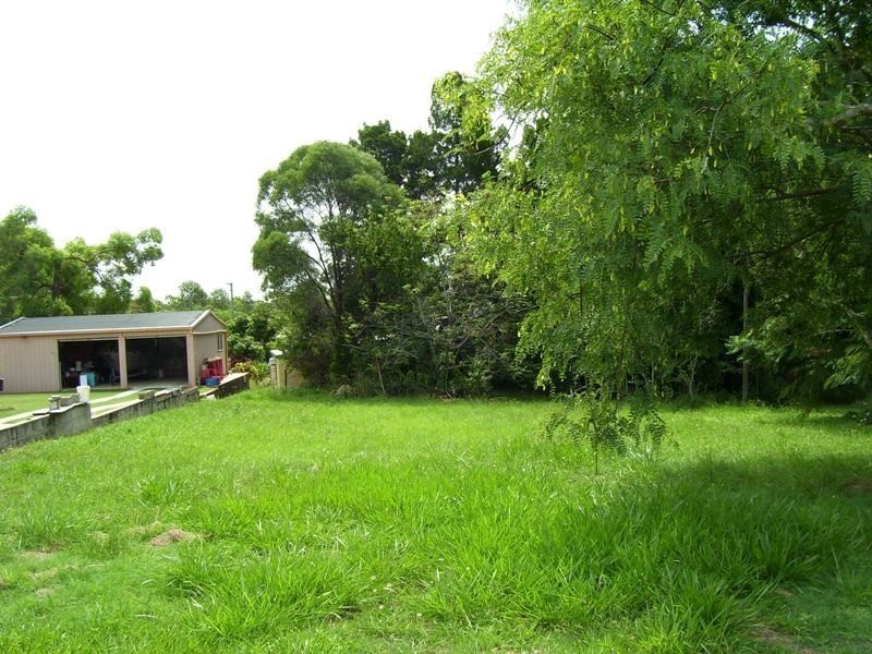 19 CURLEW STREET, Macleay Island QLD 4184