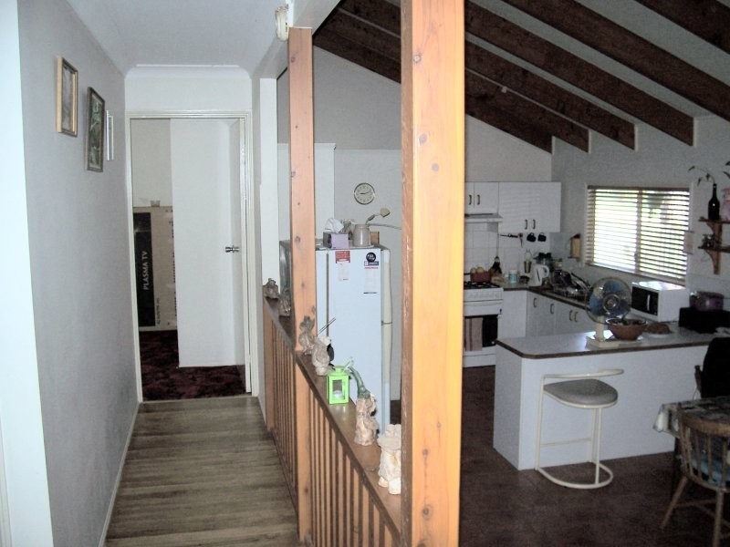 20 Marine St, Macleay Island QLD 4184