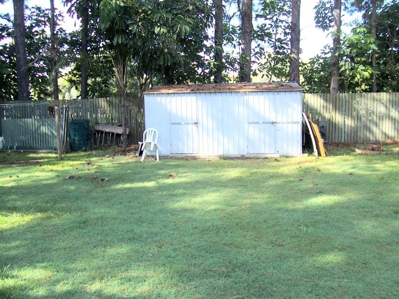 20 Marine St, Macleay Island QLD 4184