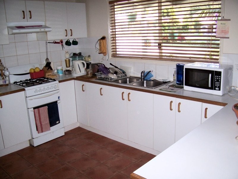 20 Marine St, Macleay Island QLD 4184