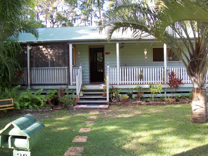 20 Marine St, Macleay Island QLD 4184