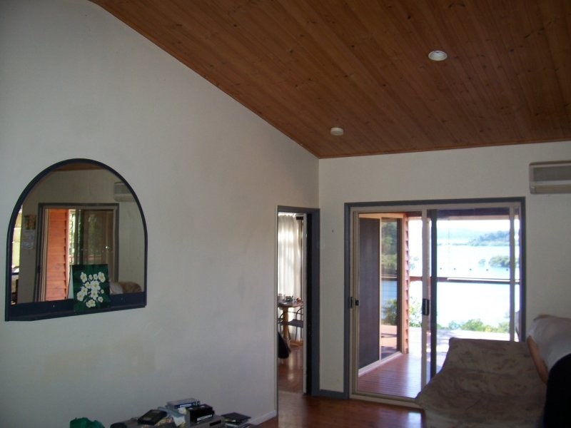 8 KEITH ST, Macleay Island QLD 4184