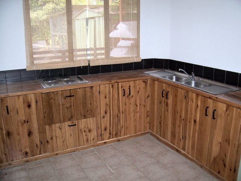 8 KEITH ST, Macleay Island QLD 4184