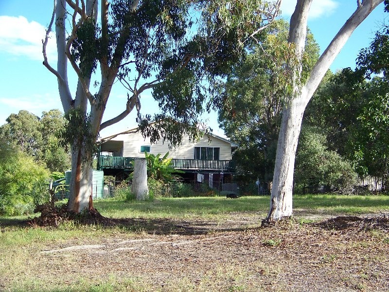 26 Cathy Street, Macleay Island QLD 4184