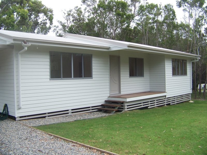 22 Cathy Street, Macleay Island QLD 4184