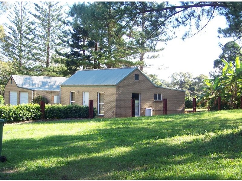 27 Pier Haven, Lamb Island QLD 4184