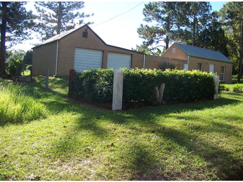 27 Pier Haven, Lamb Island QLD 4184