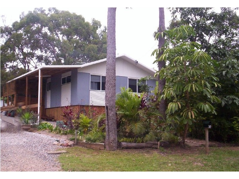 20 DEVANEY STREET, Macleay Island QLD 4184
