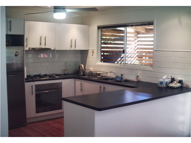 20 DEVANEY STREET, Macleay Island QLD 4184