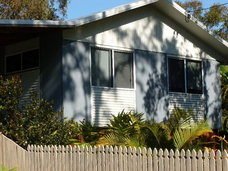20 DEVANEY STREET, Macleay Island QLD 4184