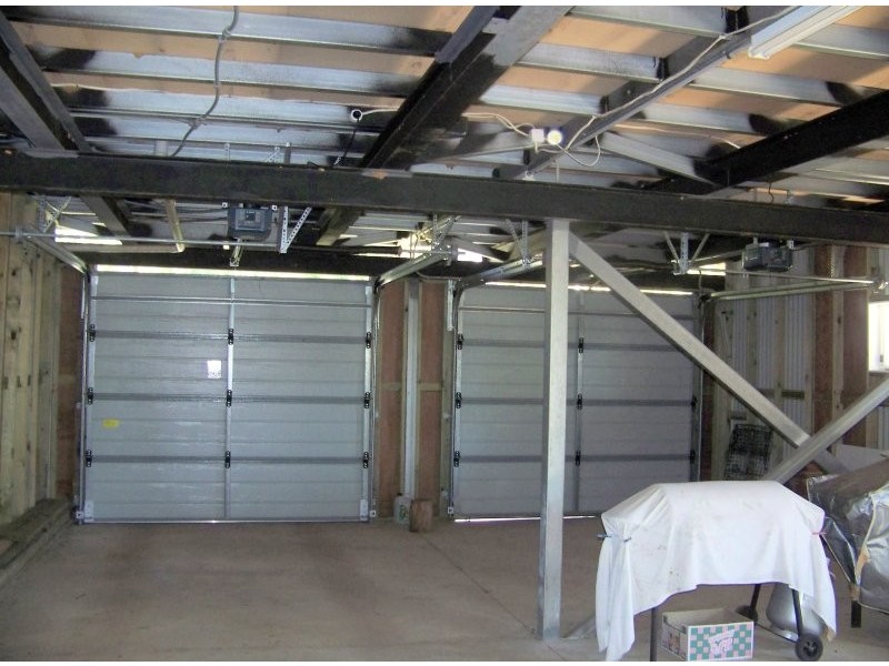 1 LINK ST, Lamb Island QLD 4184