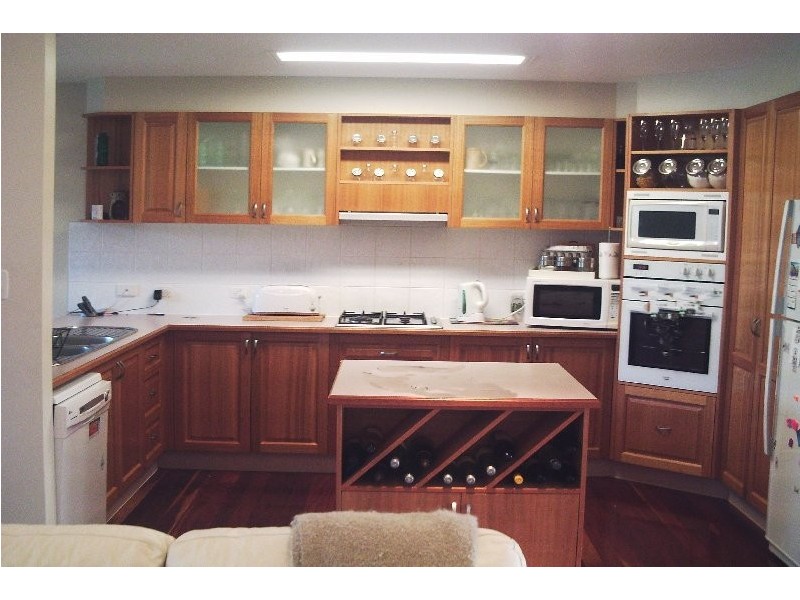 16 EASTBOURNE TERRACE, Macleay Island QLD 4184