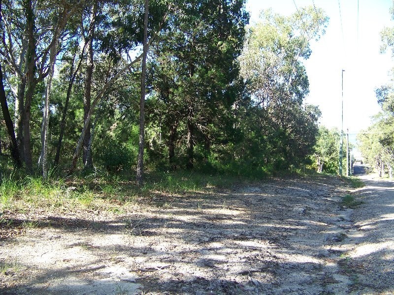 19 Morwong Street, Macleay Island QLD 4184