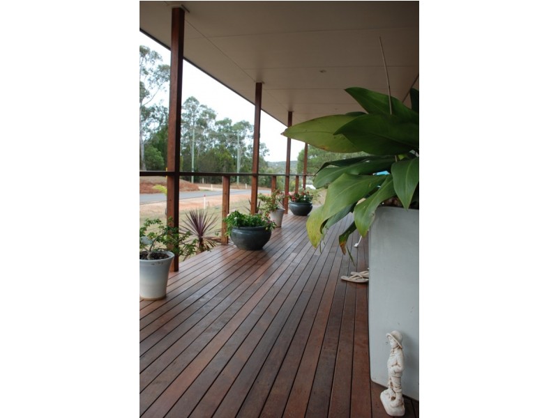 52 BARCELONA TCE, Russell Island QLD 4184