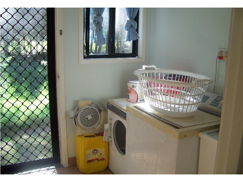 5 Morwong St, Macleay Island QLD 4184