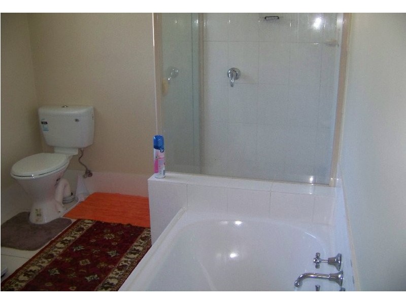 56 Timothy St, Macleay Island QLD 4184