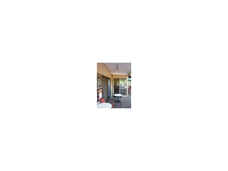 121-123 High Central Rd, Macleay Island QLD 4184