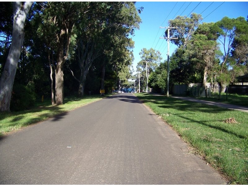 23 Lucas dr, Lamb Island QLD 4184