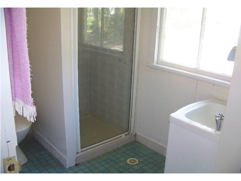 70 High Central Rd, Macleay Island QLD 4184