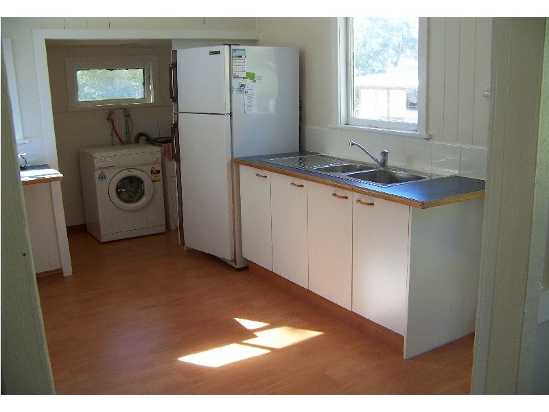 70 High Central Rd, Macleay Island QLD 4184