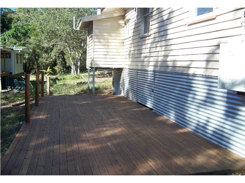 70 High Central Rd, Macleay Island QLD 4184